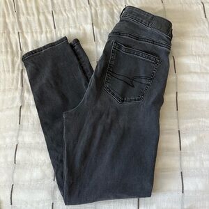 American Eagle Mom Jean in Faded Black